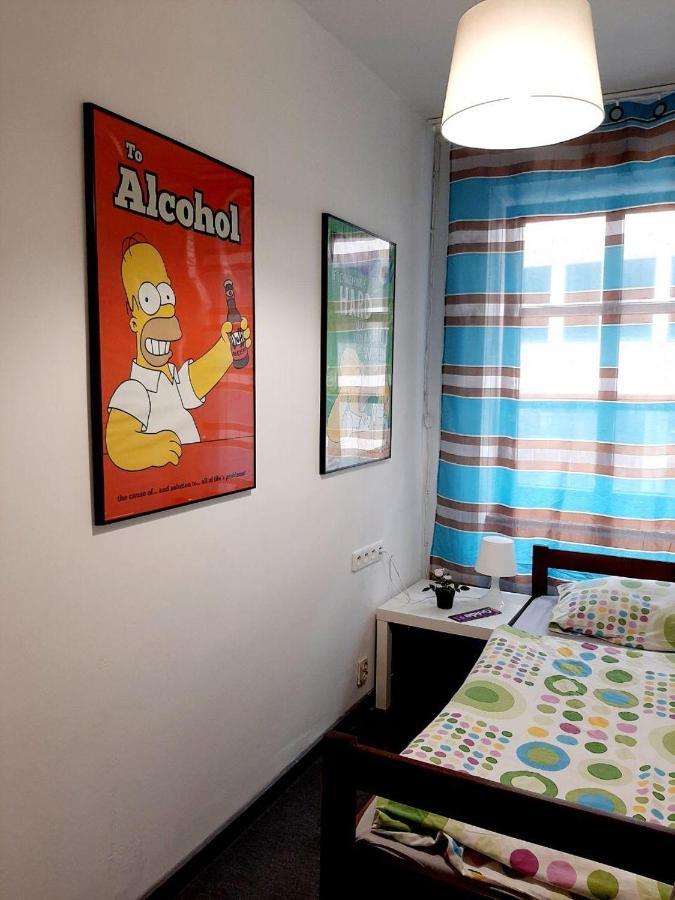 W Rynku Vandrarhem Wrocław Exteriör bild